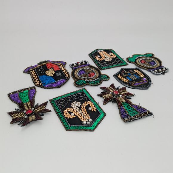 Marisa Christina Sequin Military Style Patches Shield Badge Emblem Appliques - Picture 13 of 15
